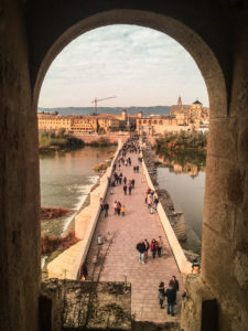 Vistas del puente en Córdoba